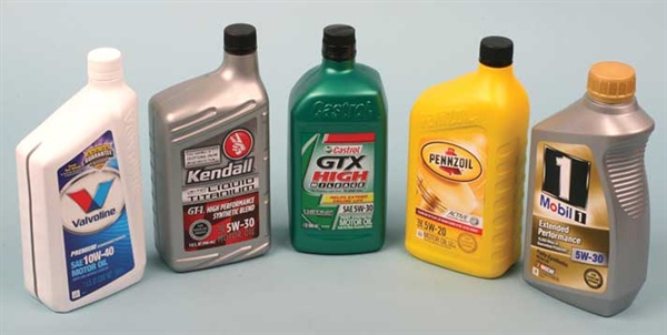 What You Need to Know About Synthetic Blend and Full Synthetic Oil
