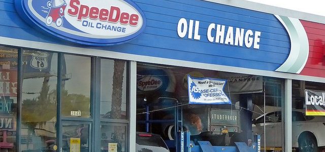 SpeeDee Oil Review: How Do They Stack Up?  Let’s find out!