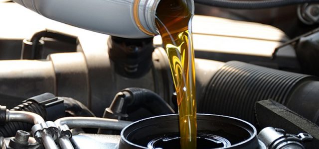 How Long Does An Oil Change Take? What Exactly Is Done And Its Price?