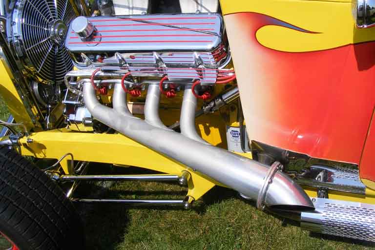 exhaust pipe and muffler of a customized automobile